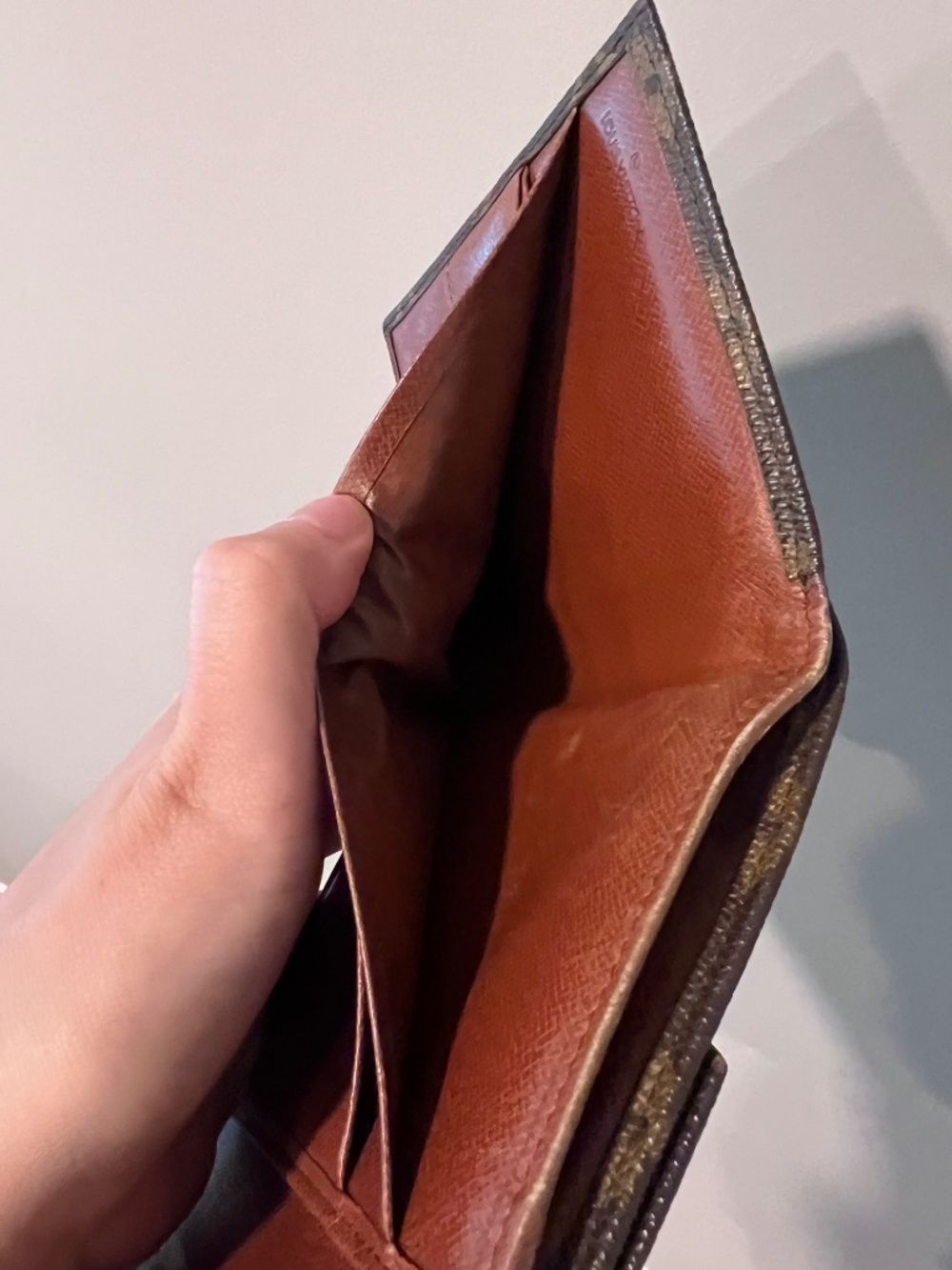 Vintage Louis Vuitton double sided wallet - Picture 11 of 14